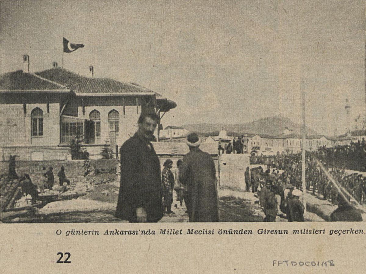 02 Fftdoc01118 Türkiye Büyük Millet Meclisi Birinci Binası<br />
SALT Araştırma, Feridun Fazıl Tülbentçi Arşivi