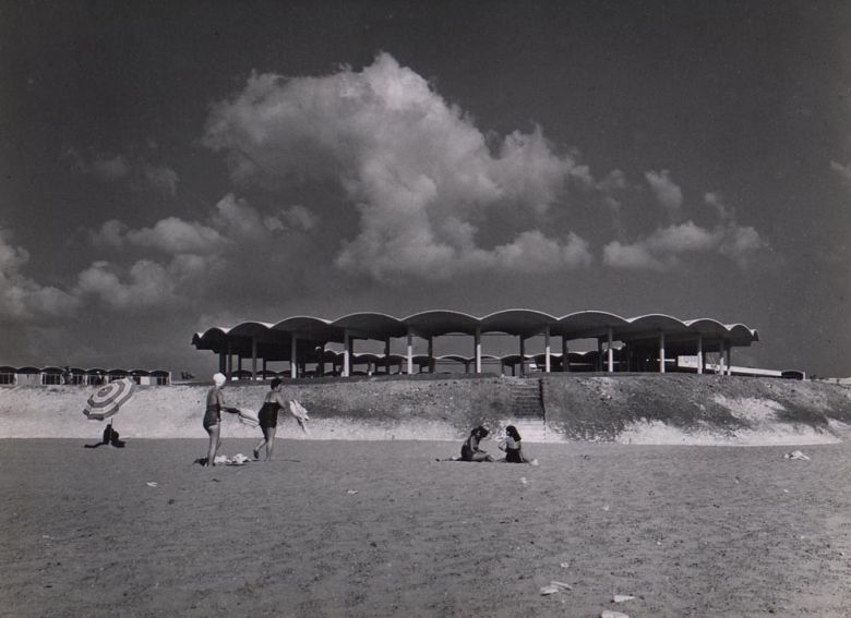 05 Gurel Florya Tesisleri, İstanbul, 1950’ler
Rahmi M. Koç Arşivi ve SALT Araştırma, Sedad Hakkı Eldem Arşivi