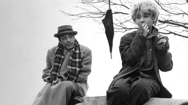 1 Ah Guzel Istanbul Atf Ylmaz <i>Ah Güzel İstanbul</i> (1966) filminden bir kare
©Fanatik Film