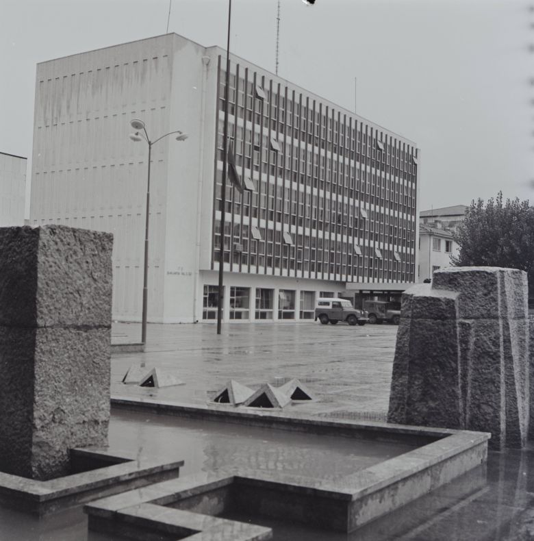 1 Nisan Yaubyan Sakarya Hukumet Konag Sakarya Hükümet Konağı, mimarlar Nişan Yaubyan, Harutyun Vaporciyan, Avyerinos Andonyadis, Enis Kortan
Salt Araştırma, Gültekin Çizgen Arşivi