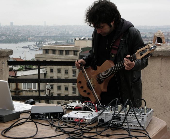 Erdem Helvacıoğlu Fotograf: Esin Uslu