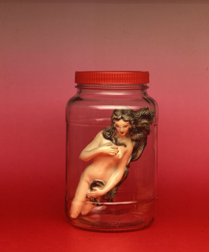 Gülsün Karamustafa, Venus in Jar, 1988 Gülsün Karamustafa, <i>Kavanozda Venüs</i>, 1988