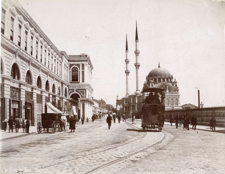 1 Tophane Kartpostal Ve Fotograf Arsivi Tophane, tarihi bilinmiyor
Salt Araştırma, Fotoğraf ve Kartpostal Arşivi
