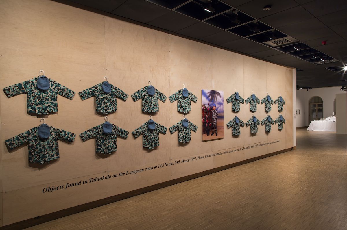 2 <i>Kıtaların Birleştiği Yer</i>, 1997<br />
<i>Vadedilmiş Bir Sergi</i>, İstanbul: SALT Beyoğlu, 2013-2014<br />
SALT Araştırma, Gülsün Karamustafa Arşivi