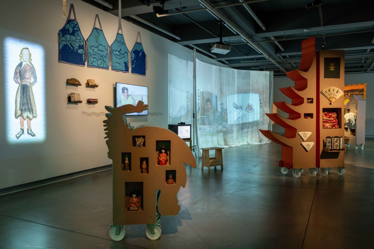 2 19 Güneş Terkol’un <i>Epipe</i> sergisinden görünüm, Salt Galata, 2026
Fotoğraf: Metean Bars (Salt)
