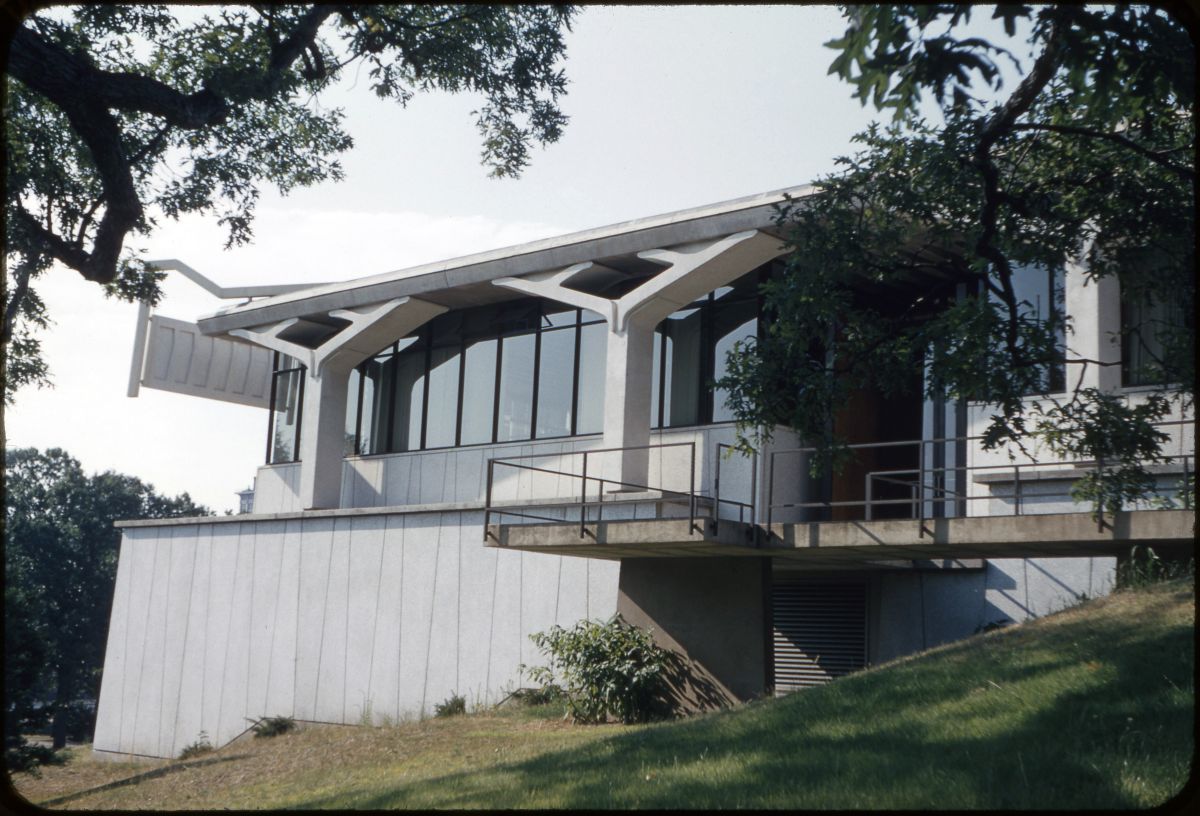 3 Yale Üniversitesi’ndeki William B. Greeley Memorial Laboratory, Paul Rudolph tarafından tasarlandı ve 1957–1959 yıllarında uygulandı.