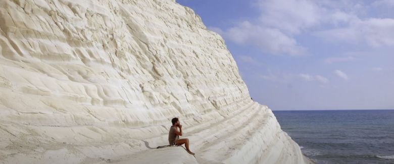 4 Lo Strano Suono Della Felicita <i>Lo strano suono della felicità</i> [Mutluluğun Tuhaf Sesi] (2017) filminden bir kare
©Deckert Distribution GmbH