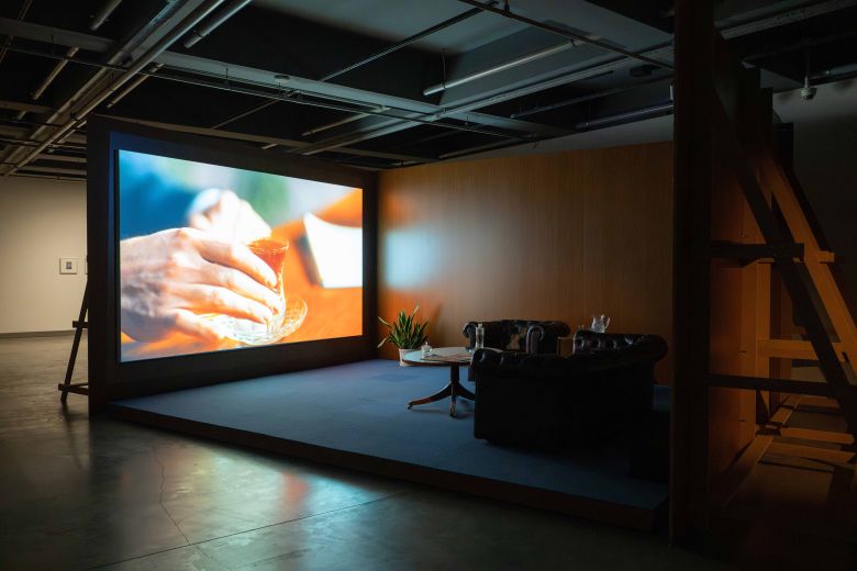 9 <i>Toprakaltı</i> sergisinden görünüm, Salt Galata, 2026
Fotoğraf: Metean Bars (Salt)