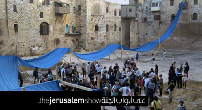 Hera Büyüktaşçıyan, The Recovery of an Early Water, 2014 Hera Büyüktaşçıyan, <i>The Recovery of an Early Water</i>, 2014
Mekâna özgü enstalasyon, <i>The Jerusalem Show VII: FRACTURES</i> [Kudüs Sergisi VII: KIRILMALAR]. 
Fotoğraf: Raneem Turjman