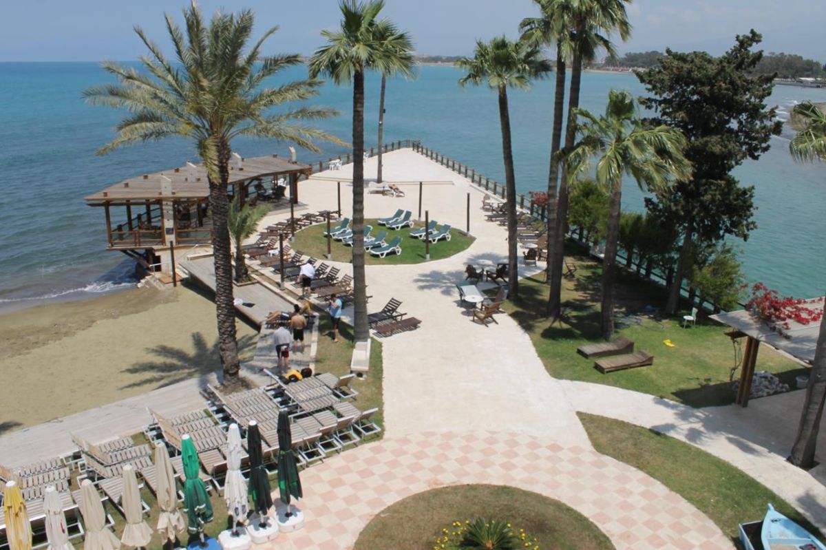 G11 Plaj Arsuz Otel Plajı<br />
Kaynak: Arsuz Otel web sitesi<br />
