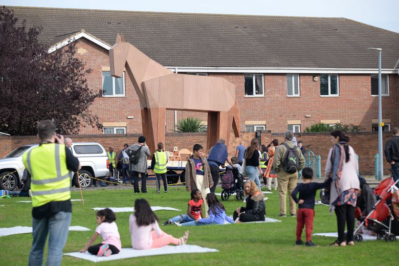 Greshamswoodenhorse 2017 Isabel Lima’nın, Middlesbrough Institute of Modern Art’ın (MIMA) davetiyle ürettiği <i>Gresham’s Wooden Horse</i> (2017)
MIMA’nın izniyle