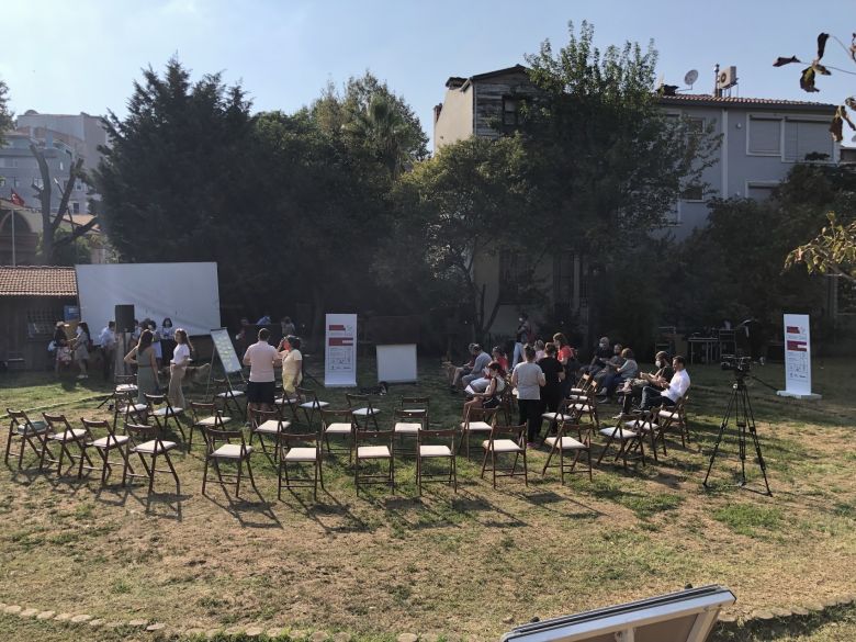 Ilya Nin Kuzguncuk Bostani Photo Credit Bogachan Dundaralp 1 İlya’nın Kuzguncuk Bostanı (Fotoğraf: Boğaçhan Dündaralp)<br />
