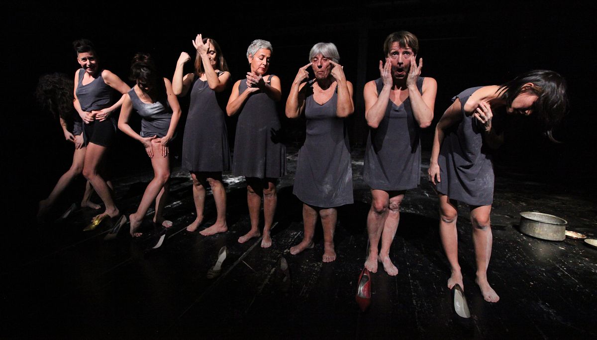 Img 6725 Hareket Atölyesi Topluluğu’nun performanslarından bir kare<br />
