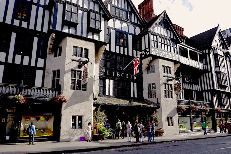 Liberty Of London Liberty mağazası, Londra
Kaynak: Wikipedia