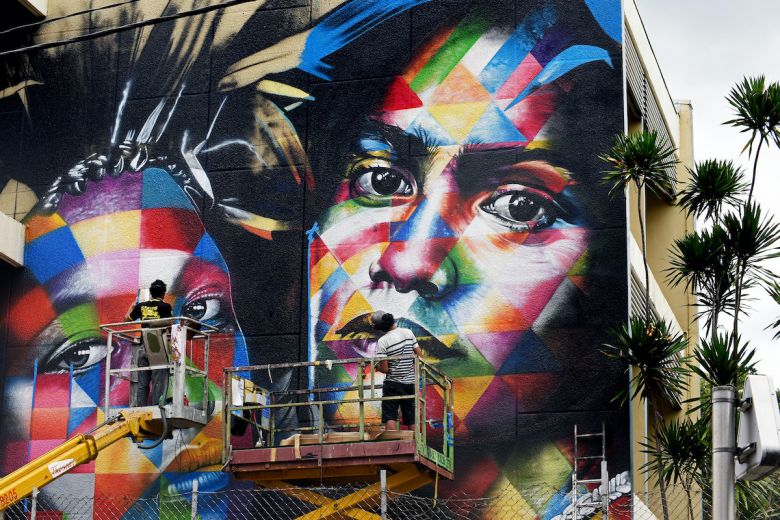 Martha A Picture Story 2019 <i>Martha: A Picture Story</i> [Martha: Bir Fotoğraf Öyküsü] (2019) filminden bir kare ©Projector Films (Duvar resmi: Kobra / Fotoğraf: Martha Cooper)