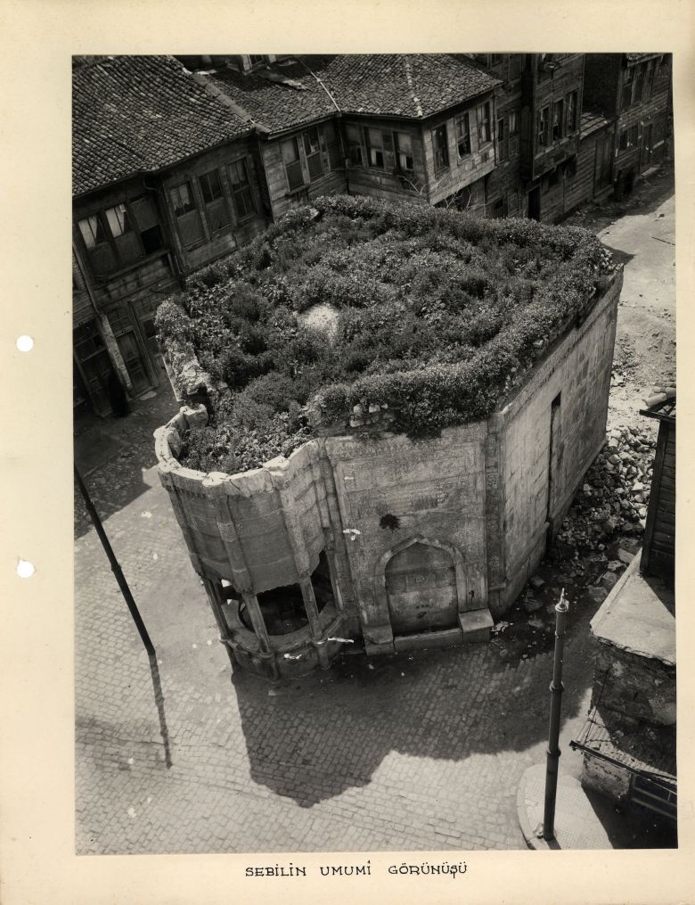 Salihasultan Saliha Sultan Çeşmesi, Azapkapı, İstanbul
SALT Araştırma, Ali Saim Ülgen Arşivi
