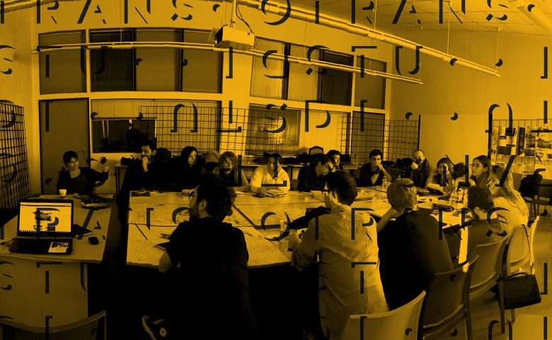 Salt Konusma Gorsel Trans•Studio<br />
