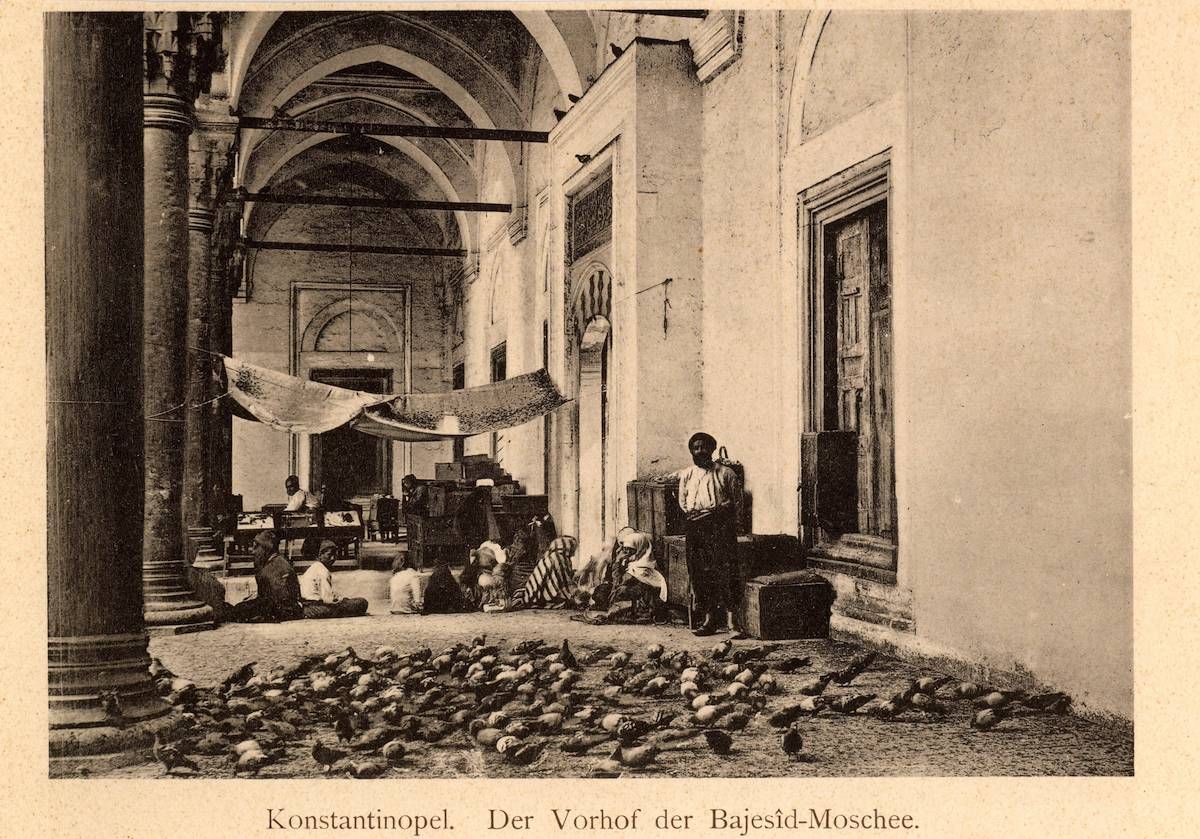 Tasuh5199 Beyazıt Camii revakları<br />
SALT Araştırma, Ali Saim Ülgen Arşivi