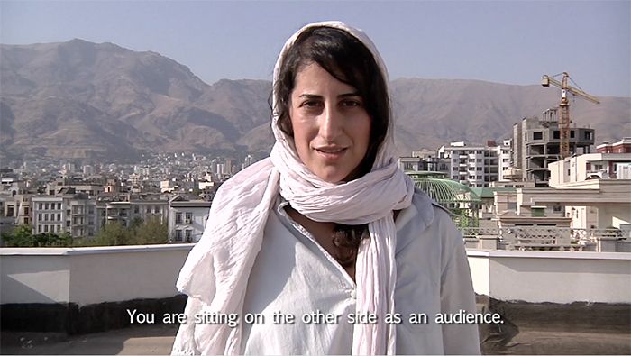 state-theatre #2 TEHRAN (2011) filminden bir kare <i>state-theatre #2 TEHRAN</i> (2011) filminden bir kare