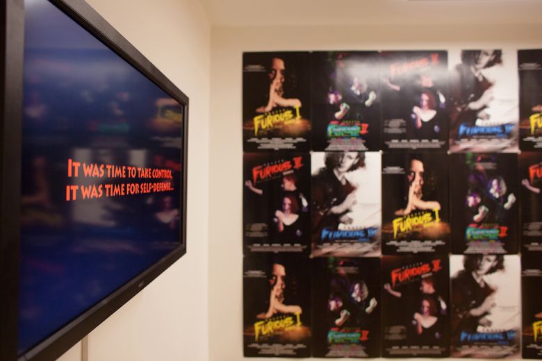 Zeyno Pekunlu 2015 Zeyno Pekünlü, <i>Müthiş Öfkeli Kadınlar</i>, 2015
Fotoğraf: Cemil Batur Gökçeer, SALT Ulus, 2016