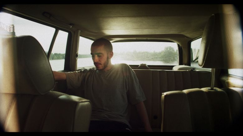 Zona 2019 <i>ZONA</i> [Bölge] (2019) filminden bir kare ©SomeSuch